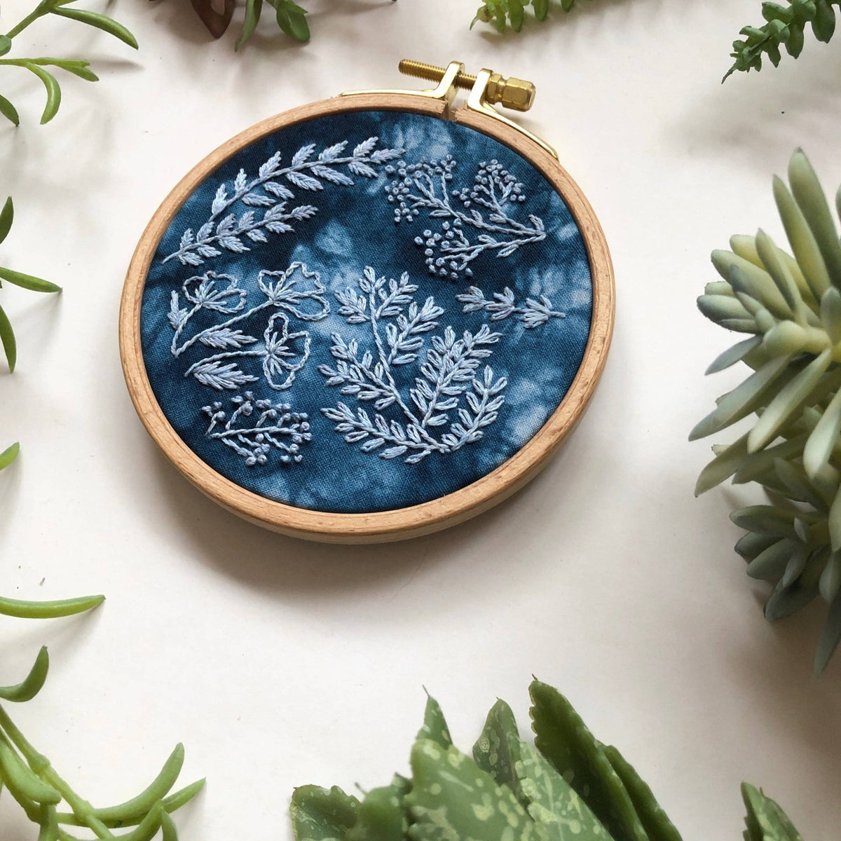 4" Beginner Cyanotype Forage Embroidery Kit Persephone's Hearth 4" Beginner Cyanotype Forage Embroidery Kit Persephone's Hearth