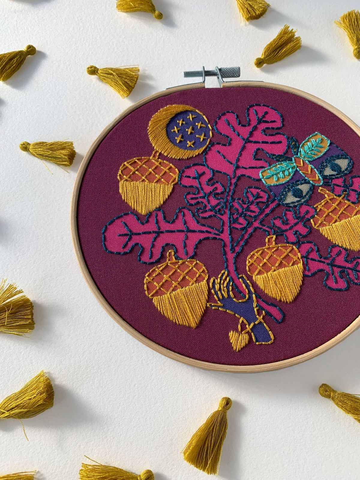 6" Beginner Acorns Embroidery Kit - Shop at Persephone's Hearth