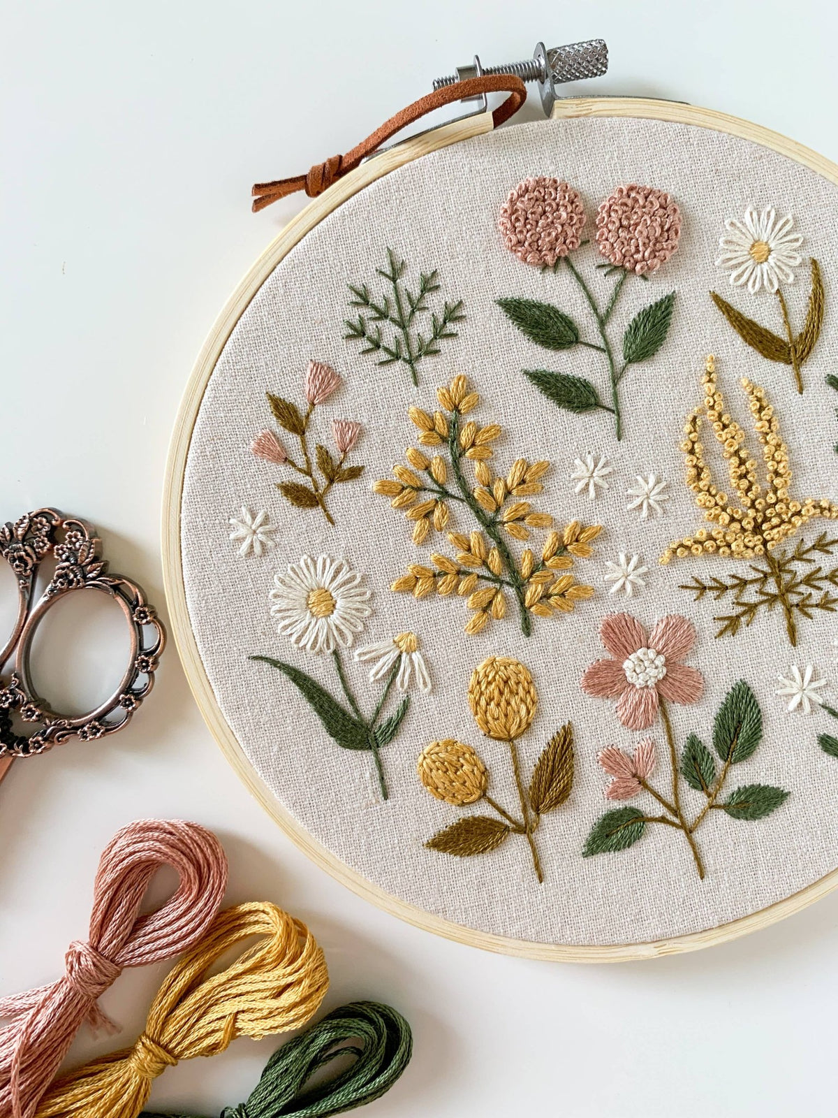 6" Beginner Floral Embroidery Kit - Shop at Persephone's Hearth