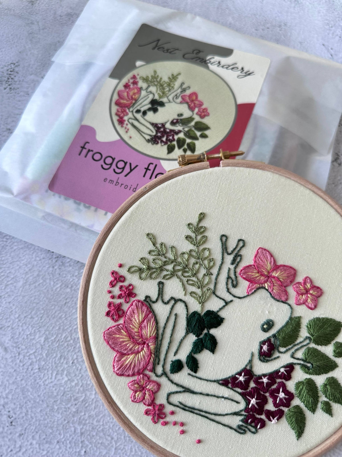 6" Beginner Froggy Flowers Embroidery Kit - Shop at Persephone's Hearth