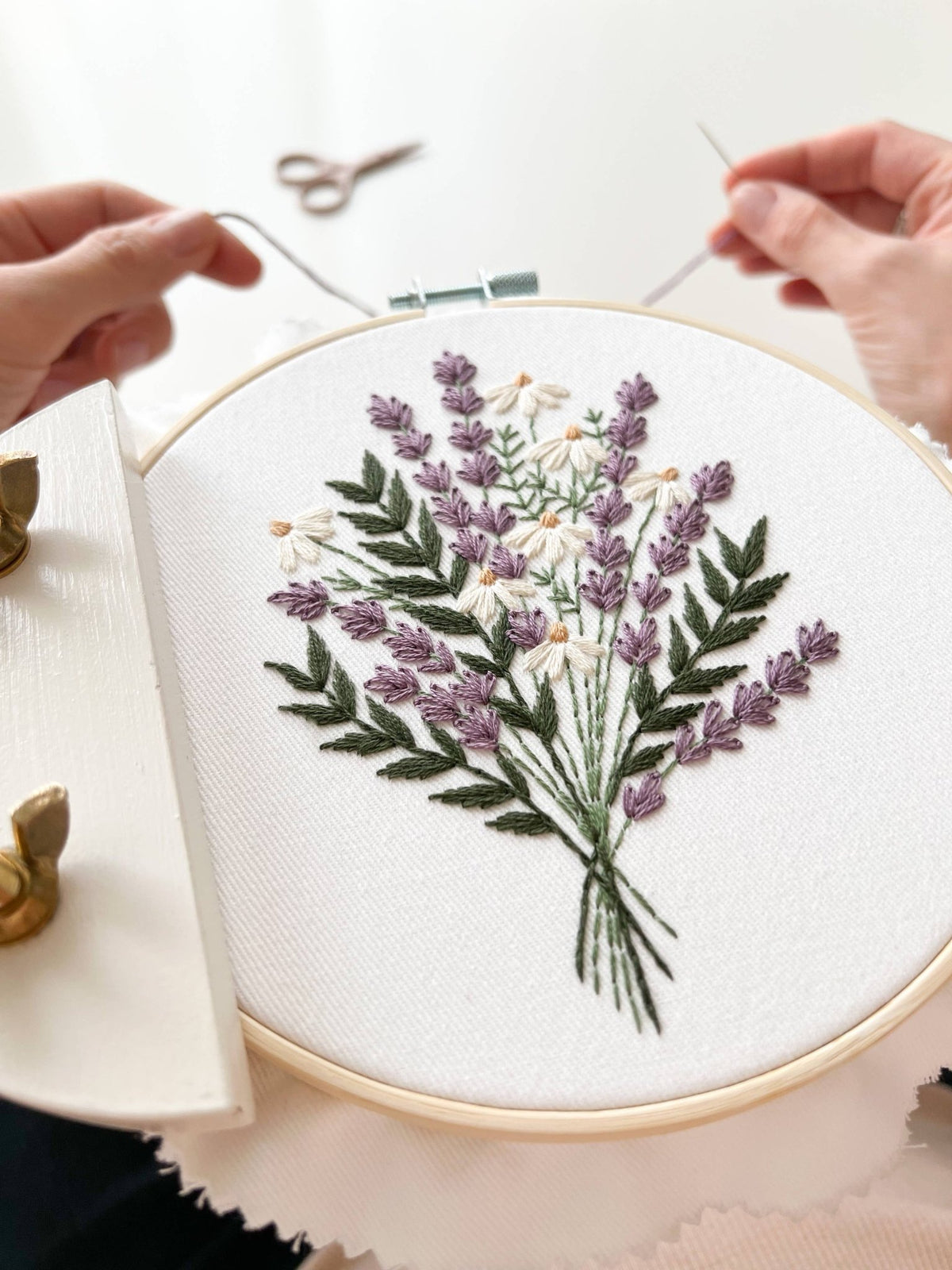 6" Beginner Lavender and Daisies Embroidery Kit - Shop at Persephone's Hearth