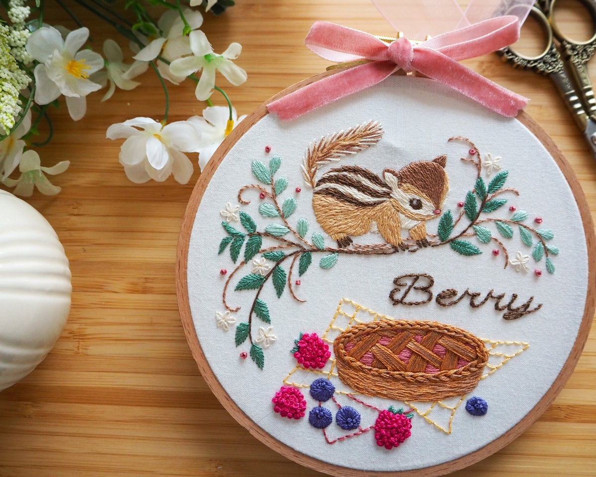 6" Berry Pie Embroidery Kit - Shop at Persephone's Hearth