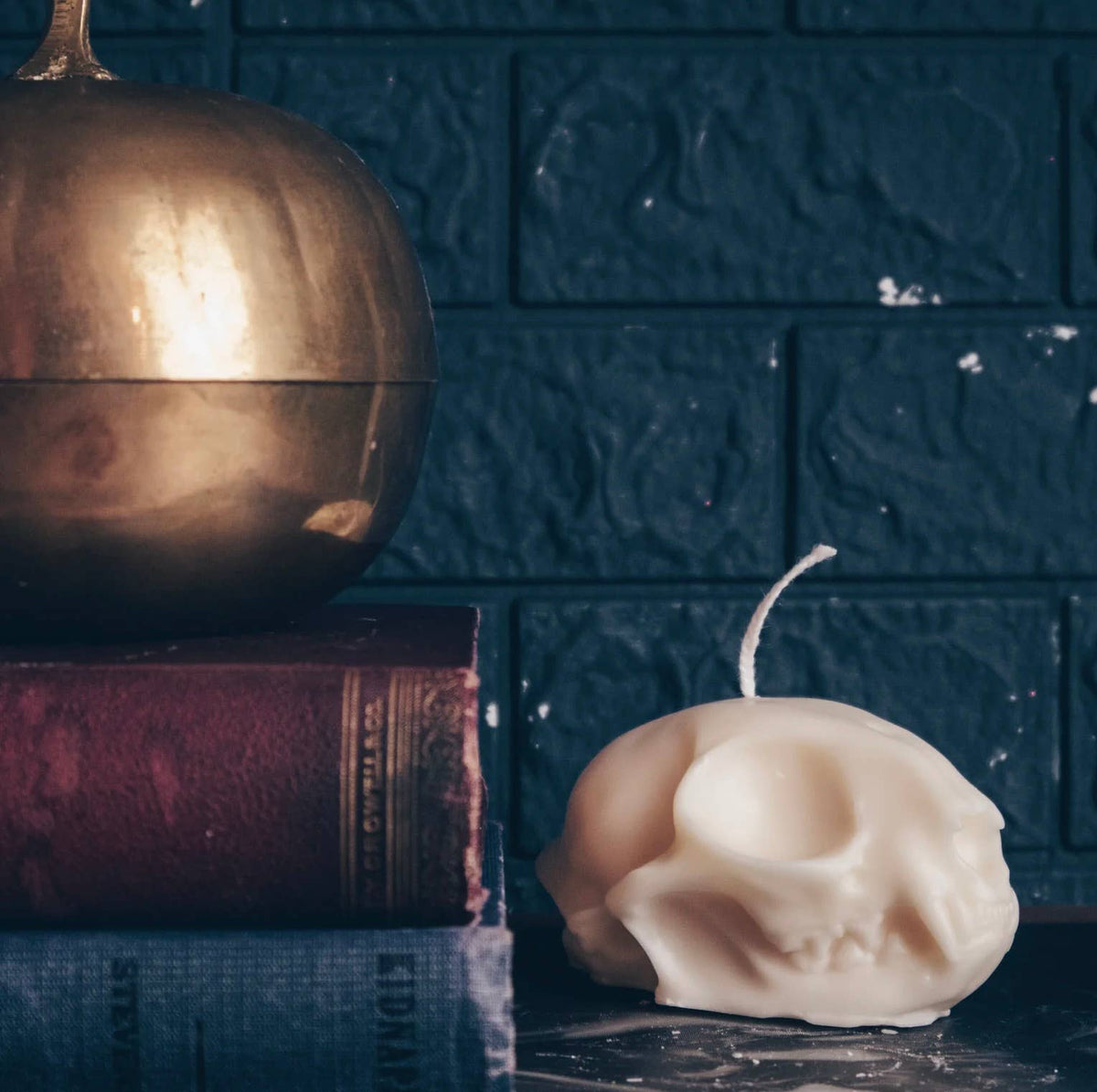 A Pleasant Thought CAT SKULL CANDLE | PILLAR