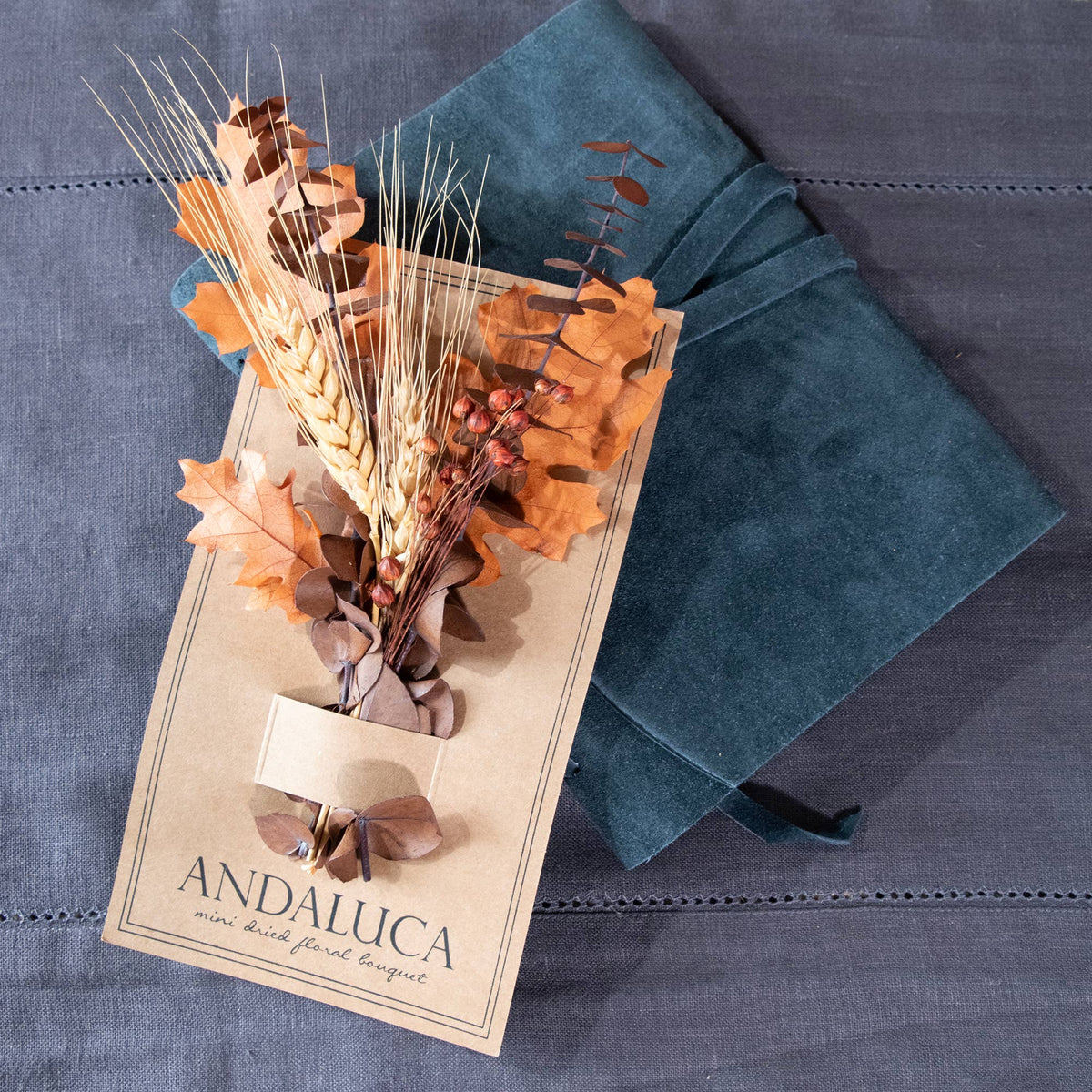 Andaluca Dried flower bouquet Harvest Oak Leaf Mini Bouquet