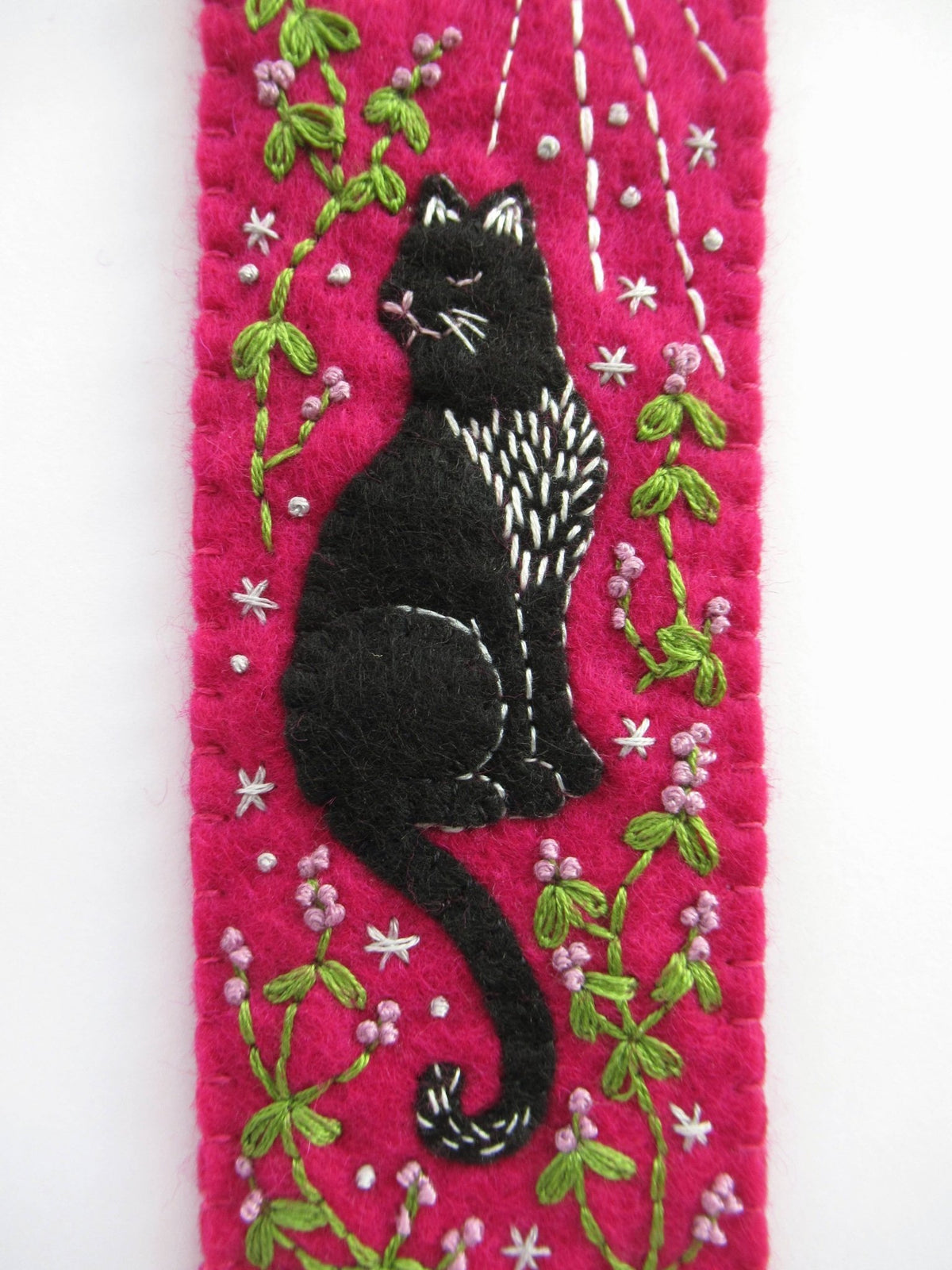 Beginner Black Cat Bookmark Felt Craft Kit - Shop at Persephone's Hearth