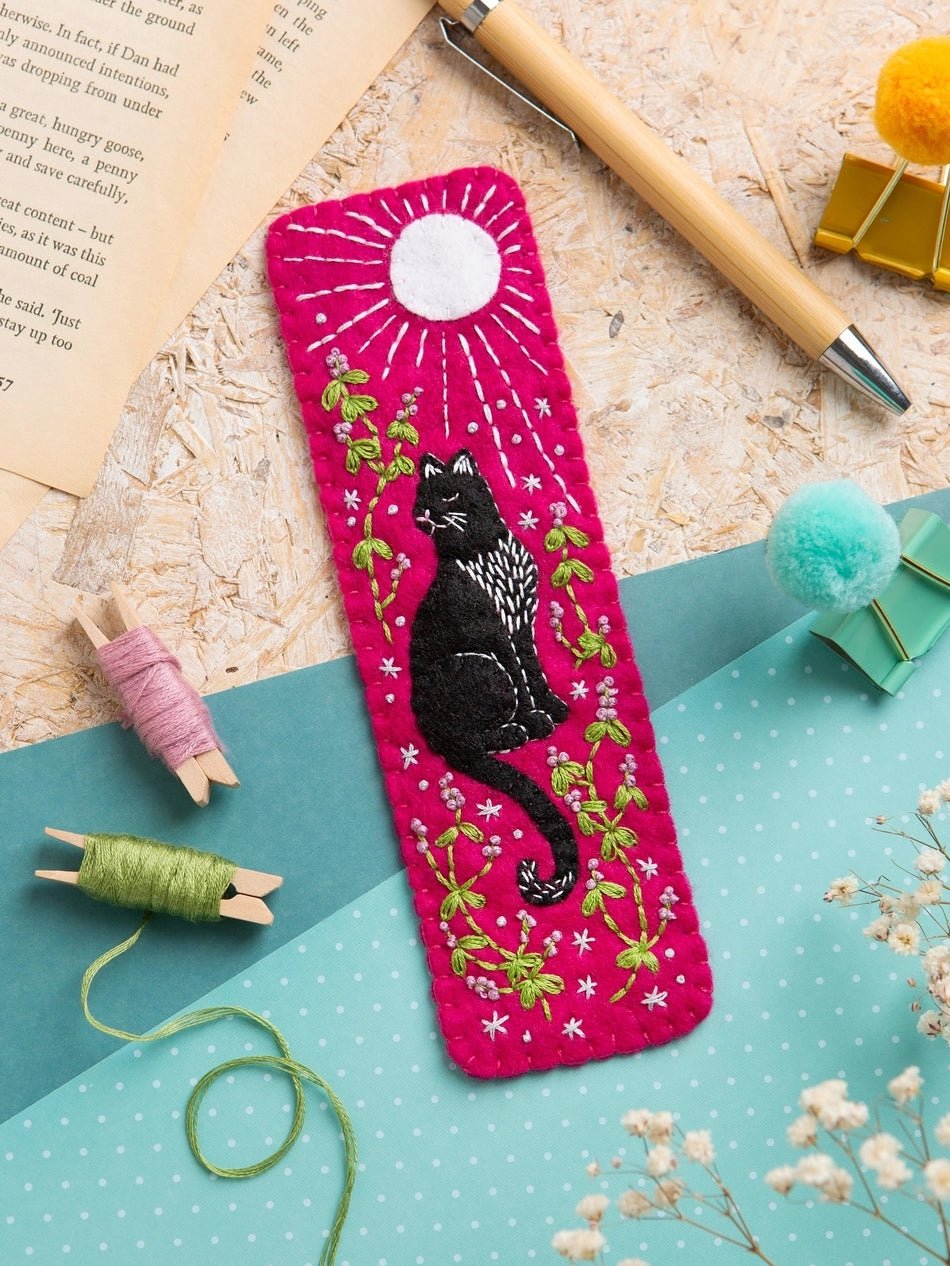Beginner Black Cat Bookmark Felt Craft Kit - Shop at Persephone's Hearth