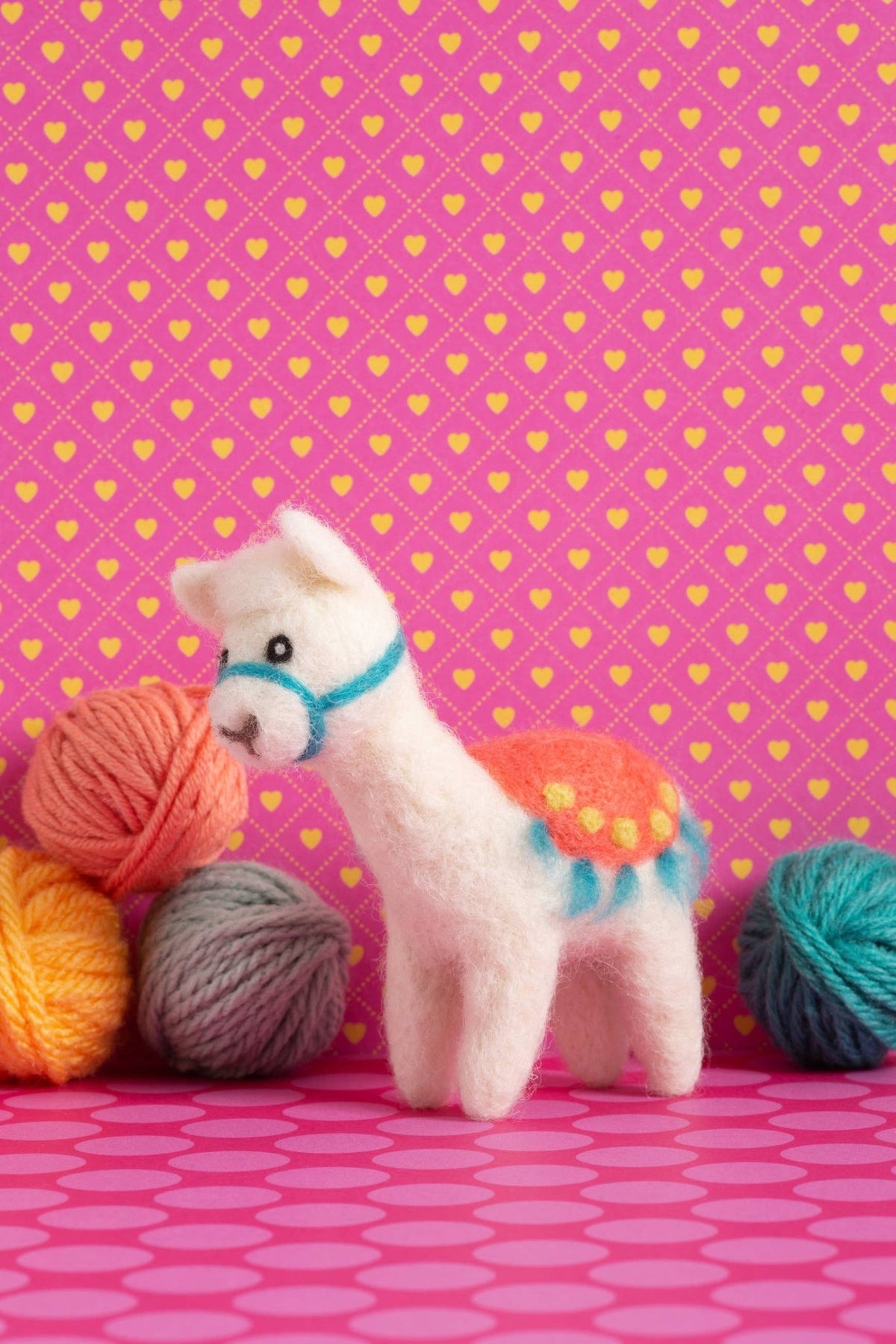 Beginner Mini Alpaca Needle Felting Craft Kit - Shop at Persephone's Hearth