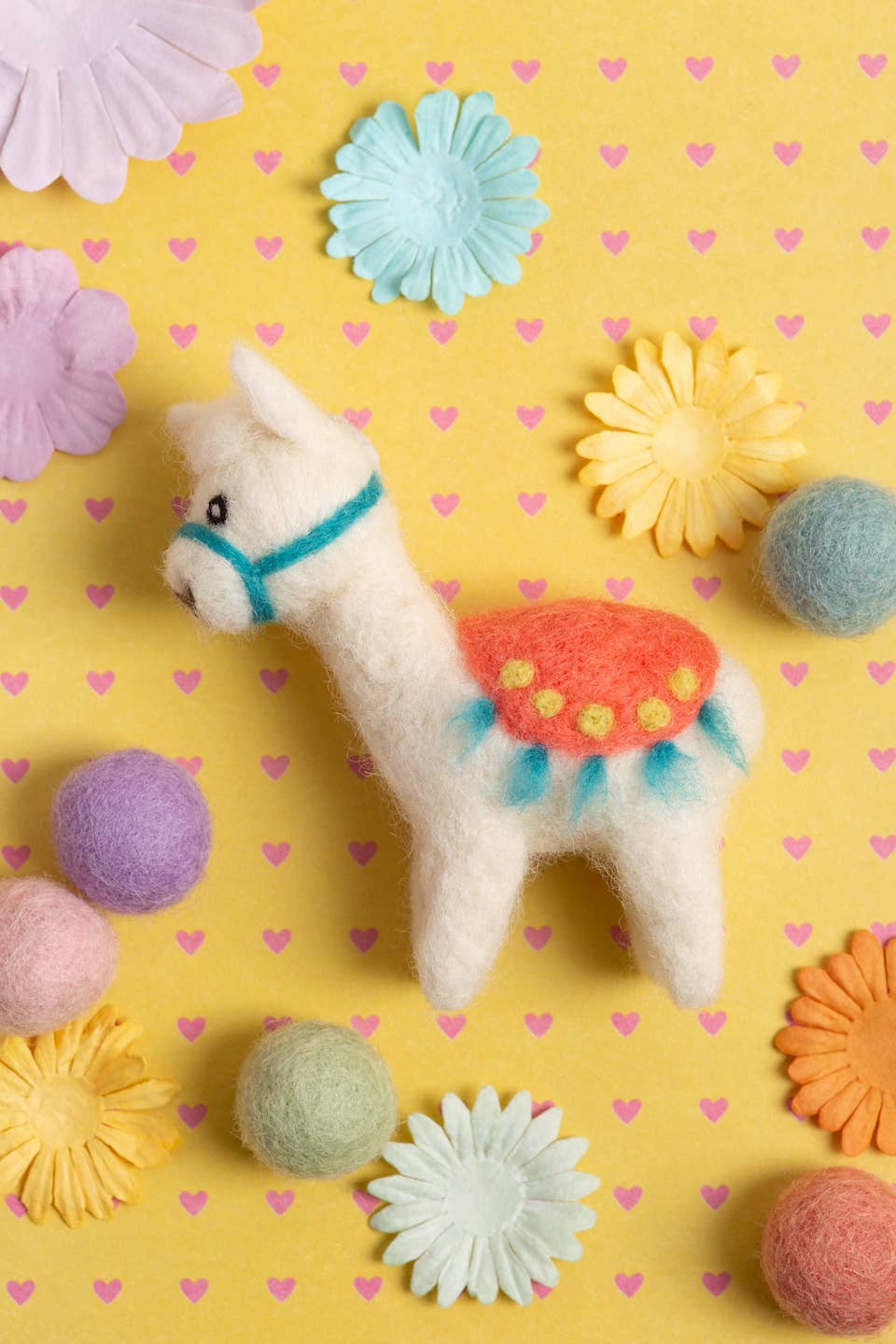 Beginner Mini Alpaca Needle Felting Craft Kit - Shop at Persephone's Hearth