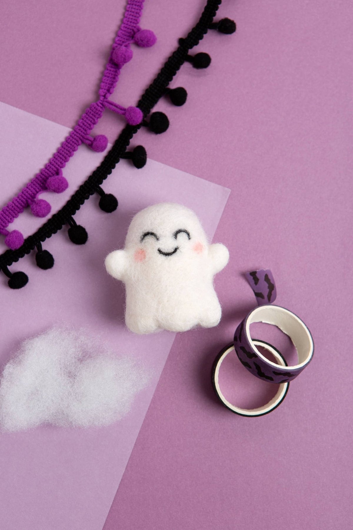 Beginner Mini Happy Ghost Needle Felting Craft Kit - Shop at Persephone's Hearth