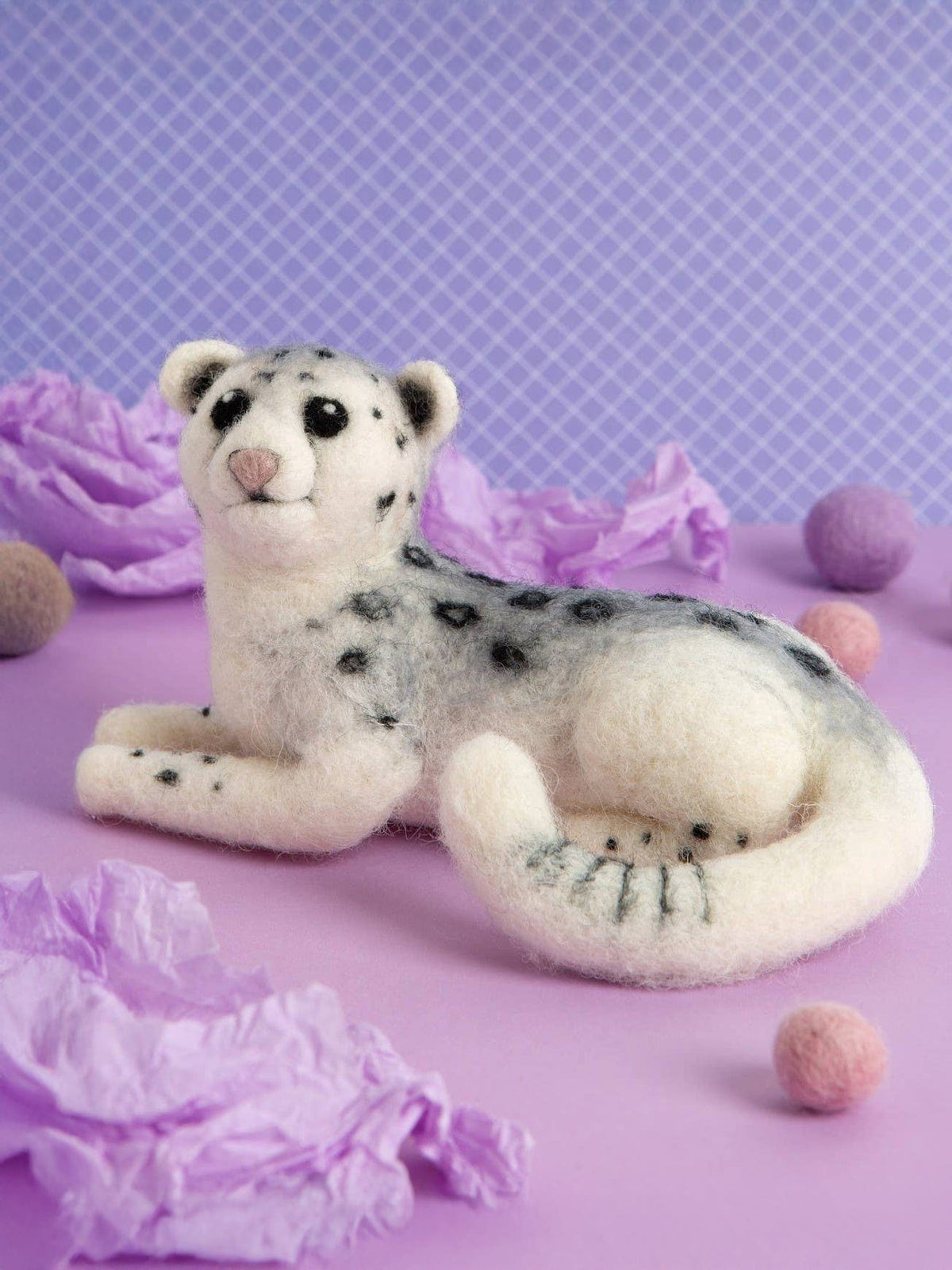 Beginner Snow Leopard Needle Felting Kit - Shop at Persephone's Hearth
