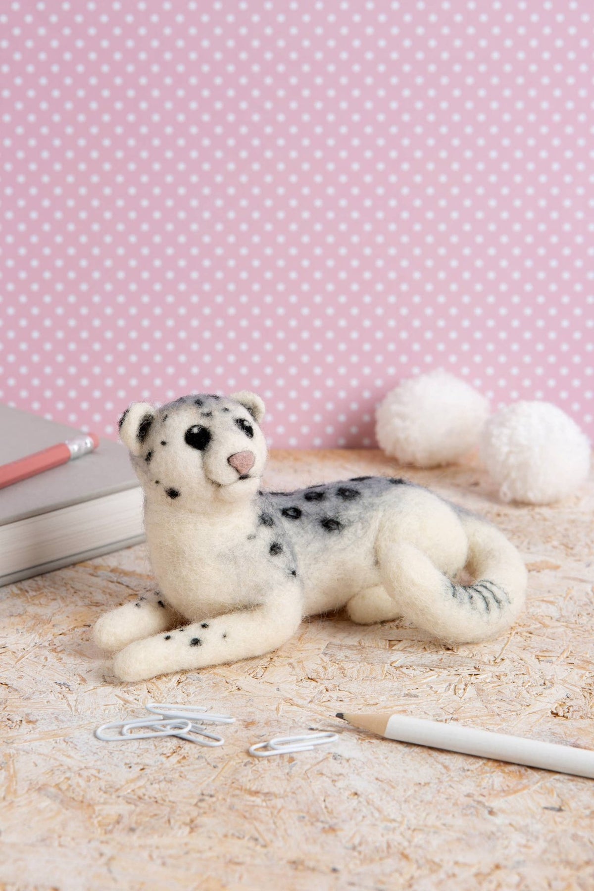 Beginner Snow Leopard Needle Felting Kit - Shop at Persephone's Hearth