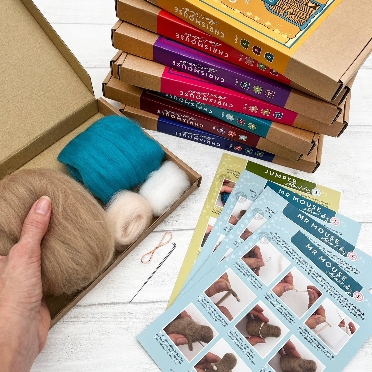 Bergin & Bath Needle Felting Kit *Pre-order* Deluxe Christmas Mouse Advent Calendar Needle Felting Kit
