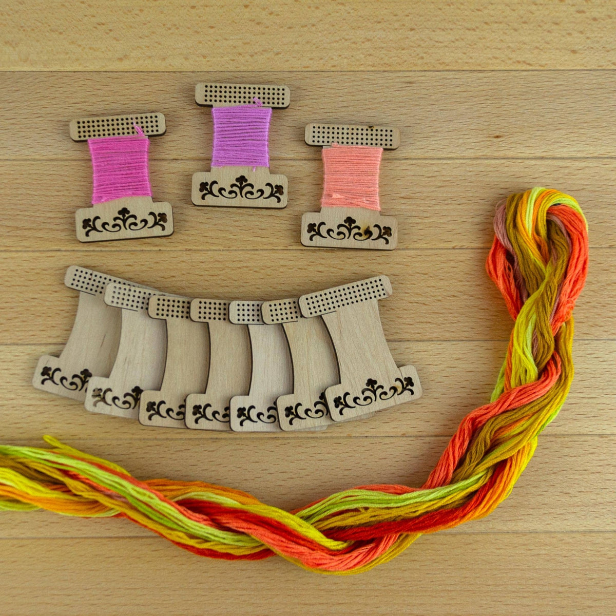 Engraved Wooden Swatch Thread Bobbins (20 pieces) - Shop at Persephone's Hearth