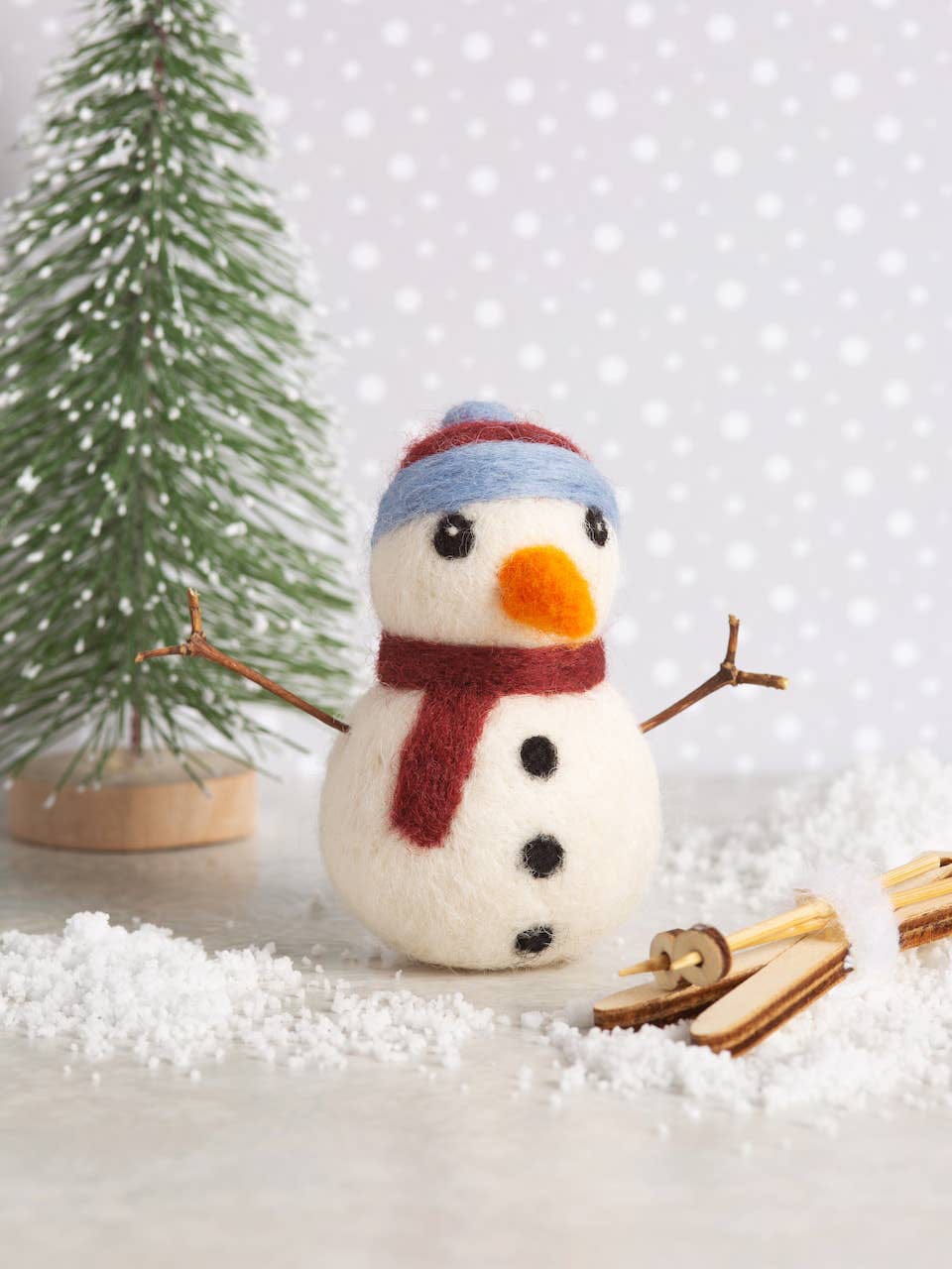 Hawthorn Handmade Needle Felting Kit Snowman Mini Needle Felting Kit