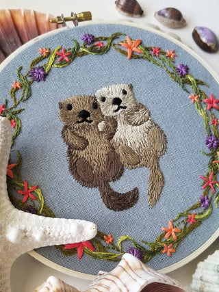 Jessica Long Embroidery 6" Otterly Adorable Embroidery Kit