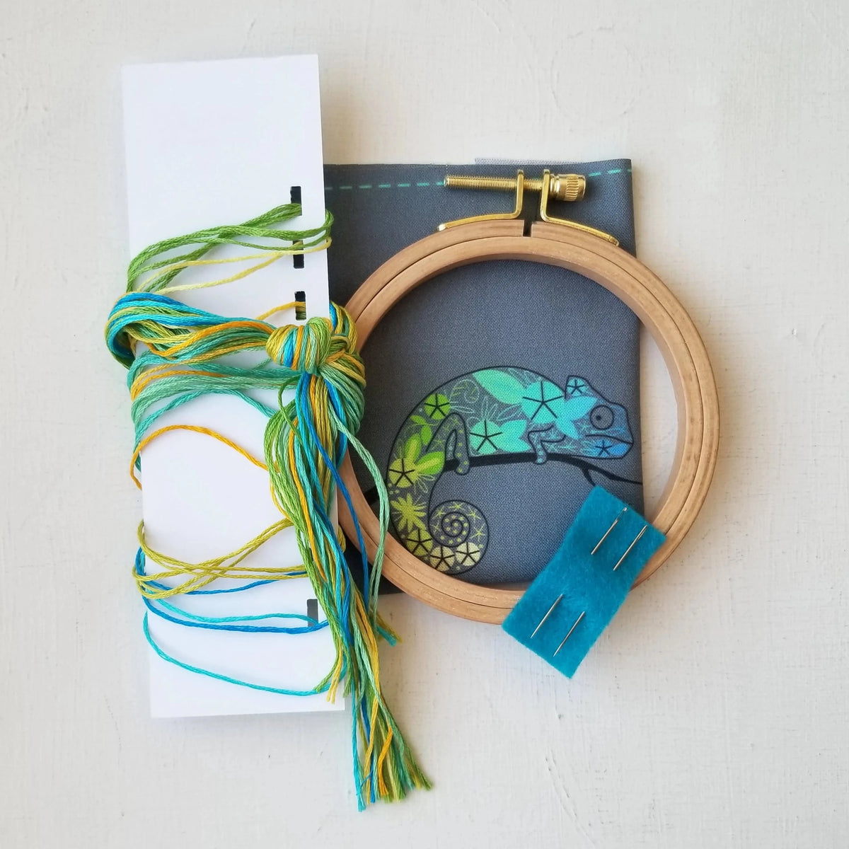 Jessica Long Embroidery Embroidery Kit 4" Beginner Chameleon Embroidery Kit