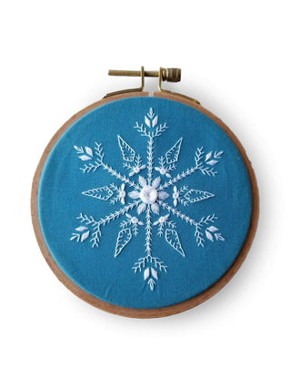 Jessica Long Embroidery Embroidery Kit 4" Beginner Mini Snowflake Sampler Embroidery Kit