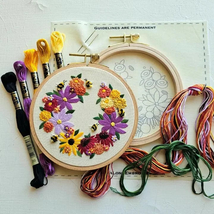 Jessica Long Embroidery Embroidery Kit 5" Beginner Bumblebee Bouquet Embroidery Kit