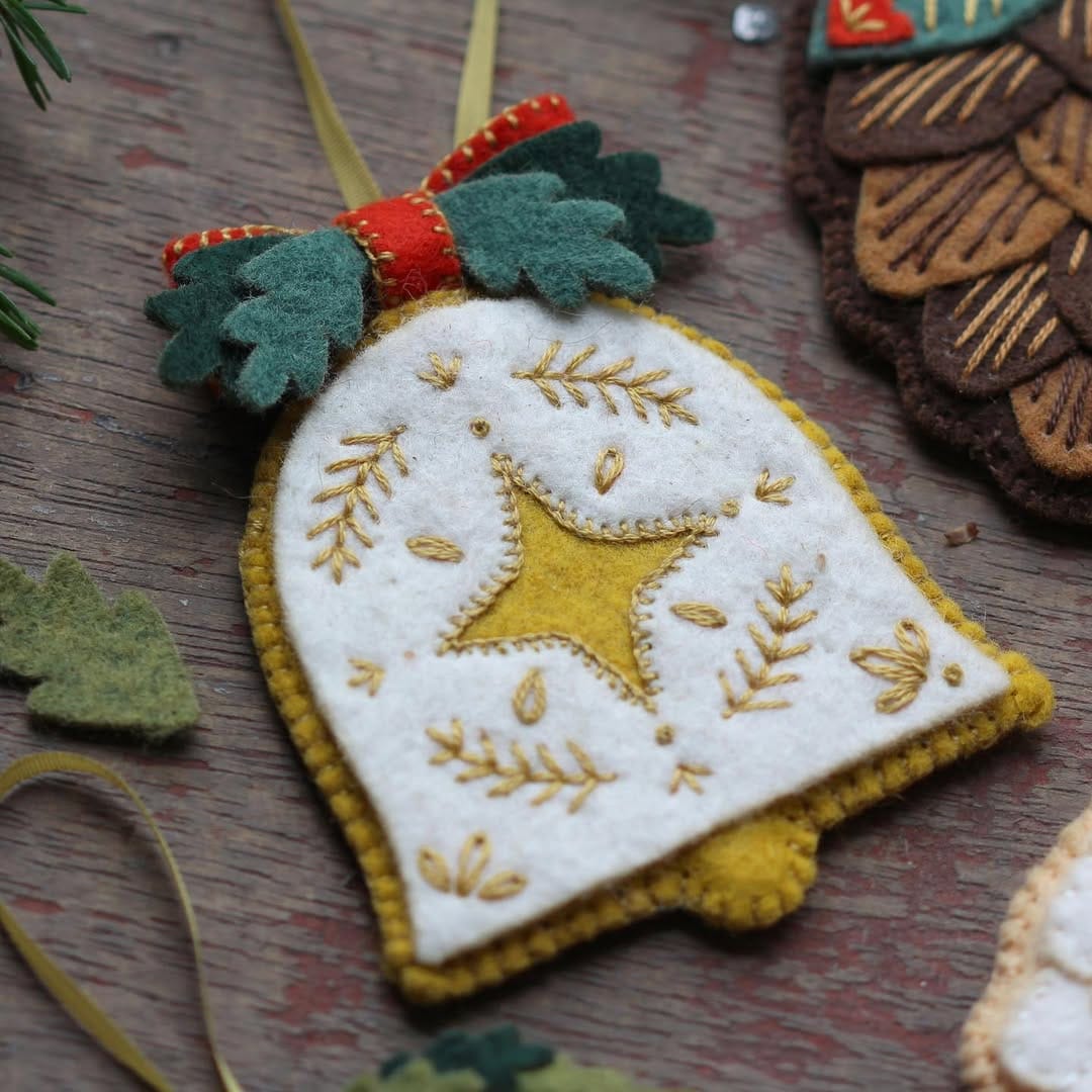 Kiriki Press Embroidery Kit *Limited December Pre-Order* Bell Ornament Embroidery Felt Kit