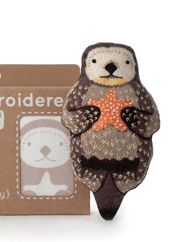 Kiriki Press Embroidery Kit "Otter" Embroidery Doll - FULL Starter Kit