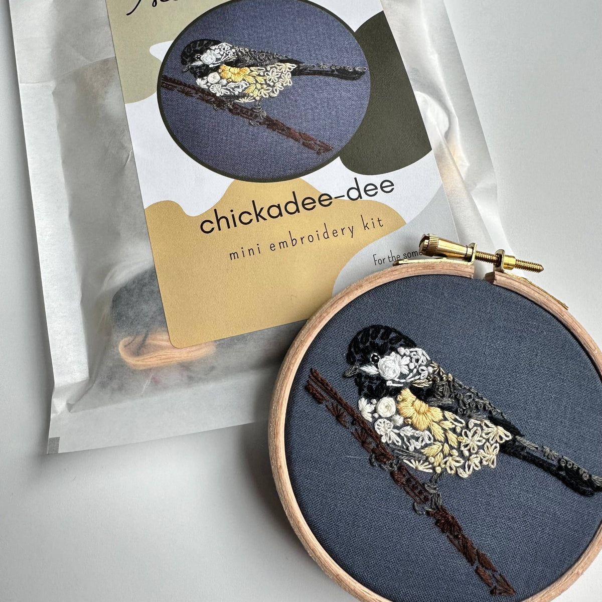 Nest Embirdery Chickadee-dee Kit