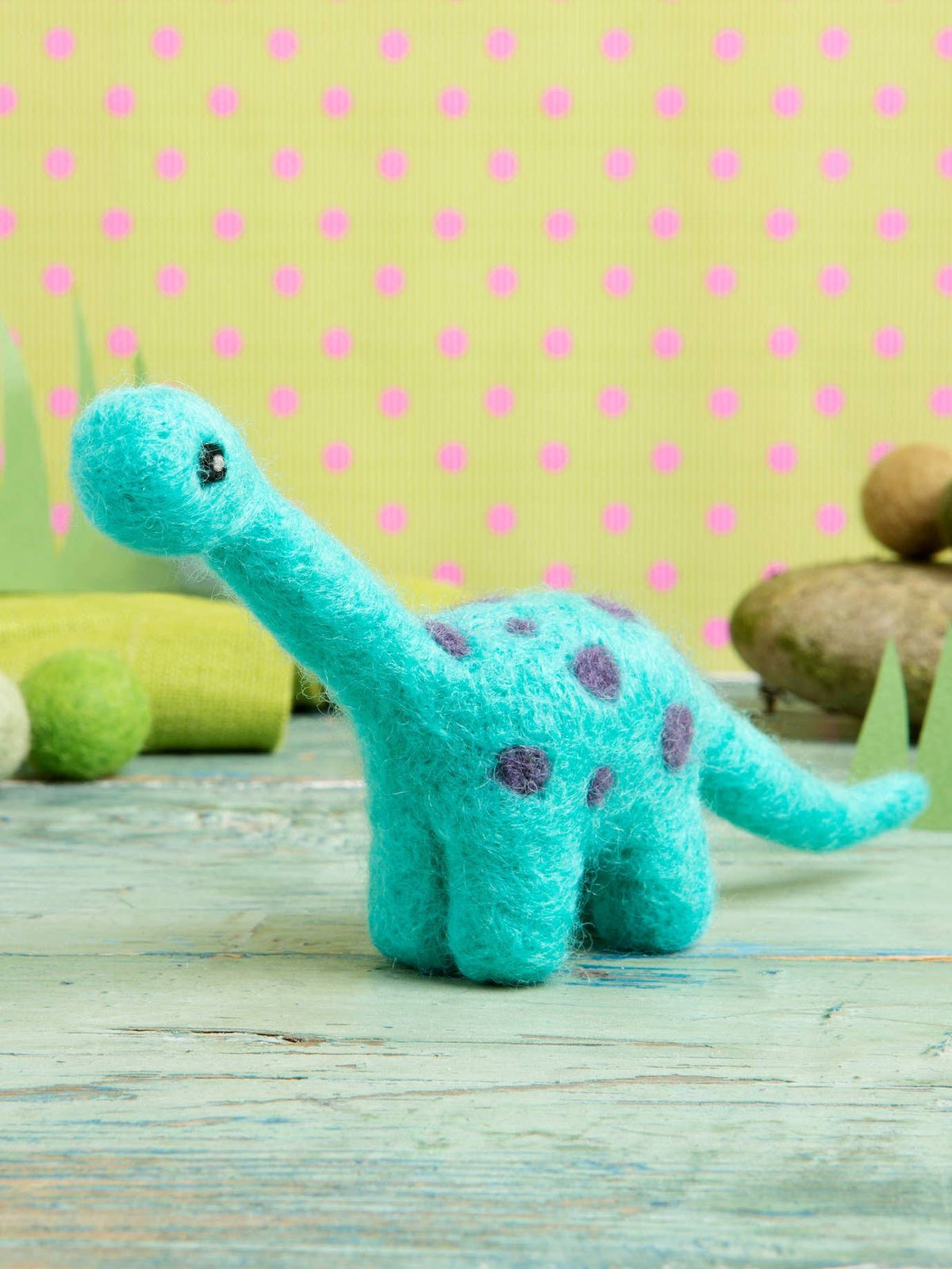 Beginner Diplodocus Needle Felting Kit - Shop at Persephone's Hearth