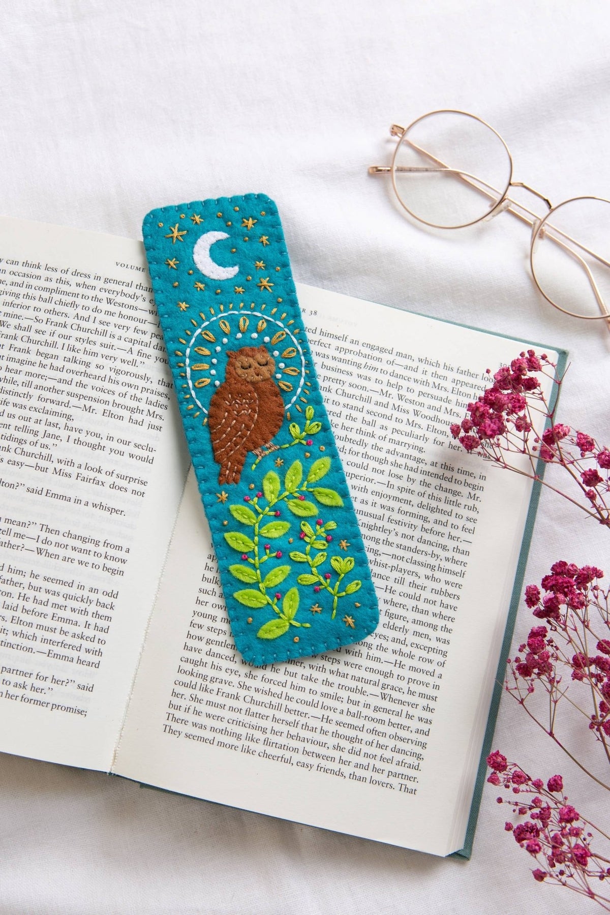 *Pre - order* Beginner Owl Bookmark Felt Craft Kit - Shop at Persephone's Hearth
