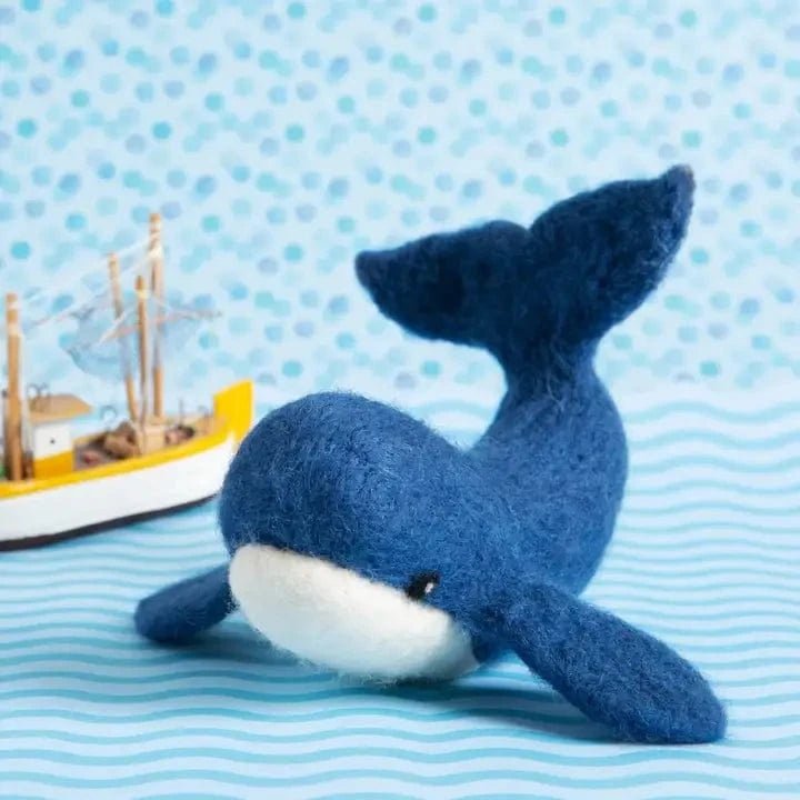 Beginner Whale Needle Felting Kit - Shop at Persephone's Hearth