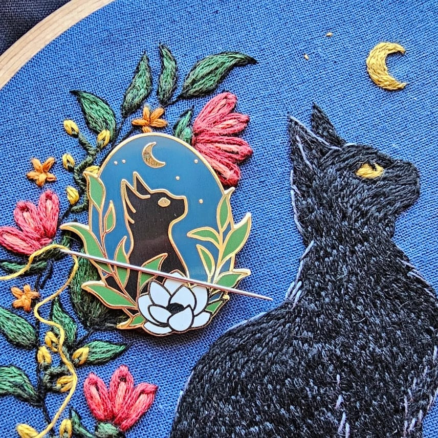 Stargazer Black Cat Enamel Needle Minder - Shop at Persephone's Hearth