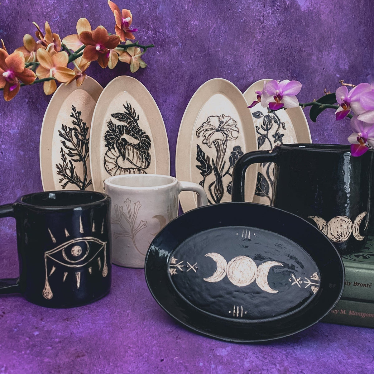 White Moon, Weeping Eye, Mugwort, and Poppy Mug, 10 oz - Shop at Persephone's Hearth